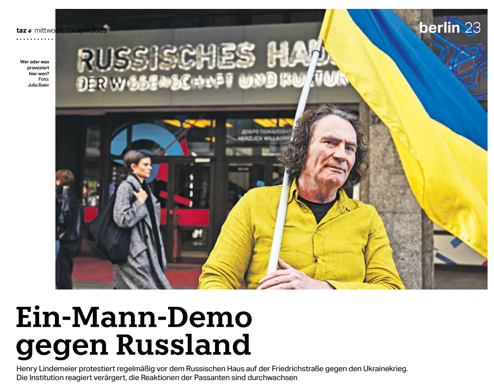 Henry Lindemeier vor dem Russischen Haus – TAZ